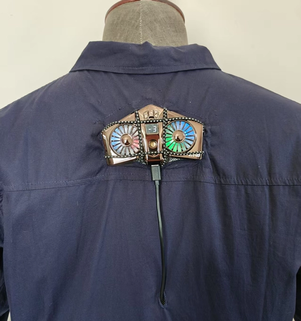 電池式半導体冷却服はどのくらいの時間稼働できますか?